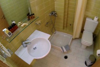 accommodation porto lygia bathroom